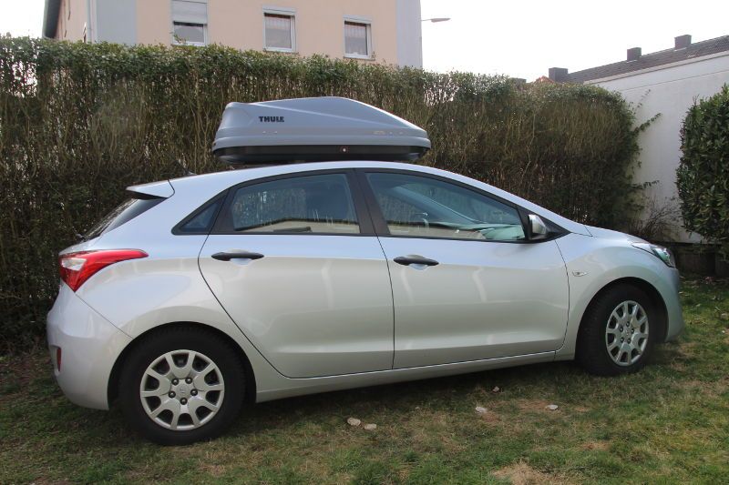 Dachbox xxx auf einem Hyundai i30, z.B. in Minfeld leihen